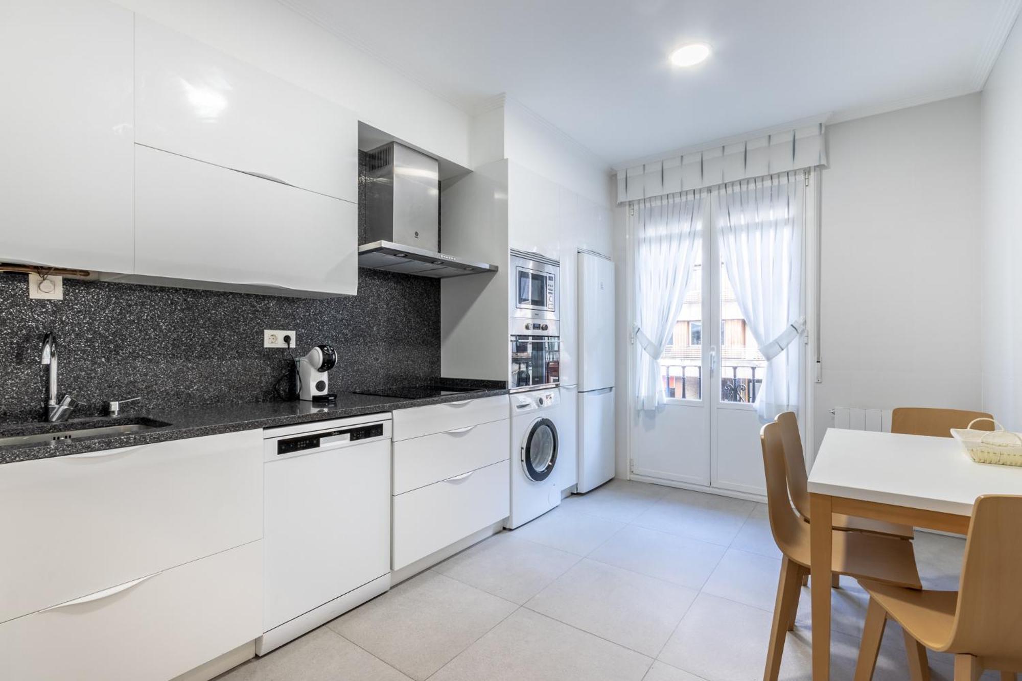 Apartamento En Indautxu Bilbao Exteriör bild
